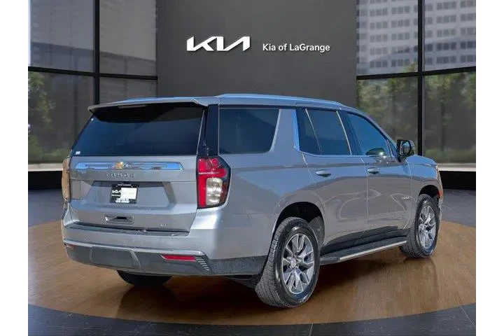 Chevrolet Tahoe 2023 4x4 LT image 8