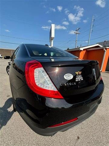 $13990 : 2013 LINCOLN MKS2013 LINCOLN image 4