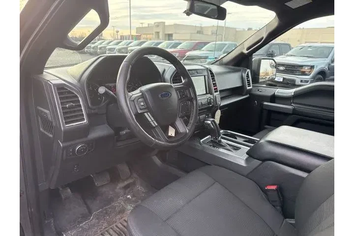 $22000 : Ford F-150 2016 4x4 King Ran image 8