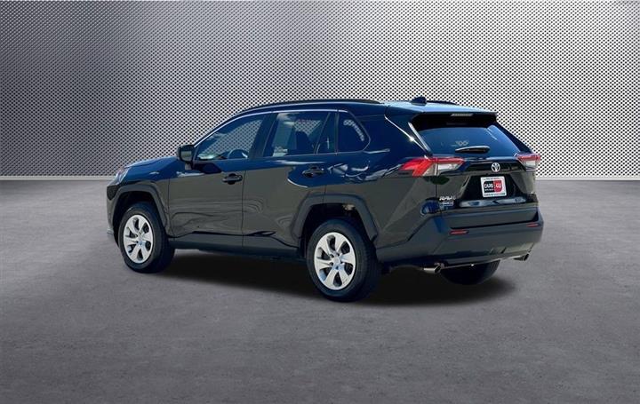 $23947 : 2021 RAV4 LE image 5