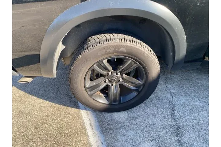 $28400 : Ram 1500 Classic 2024 4x2 Wa image 4