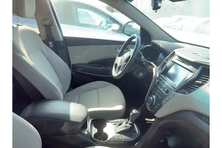 $17250 : Hyundai SANTA FE 2018 SE 4dr image 5