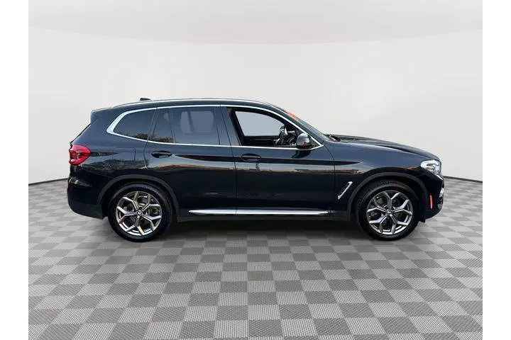 $24904 : BMW X3 2021 AWD xDrive30i 4d image 2
