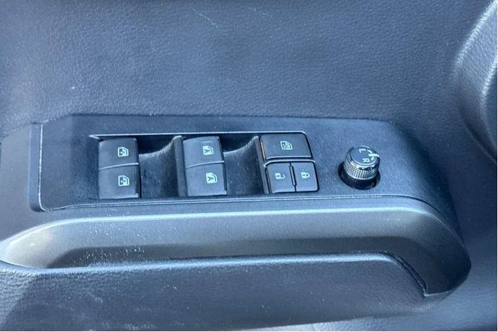 $33875 : Toyota Tacoma 2022 4x2 TRD S image 10