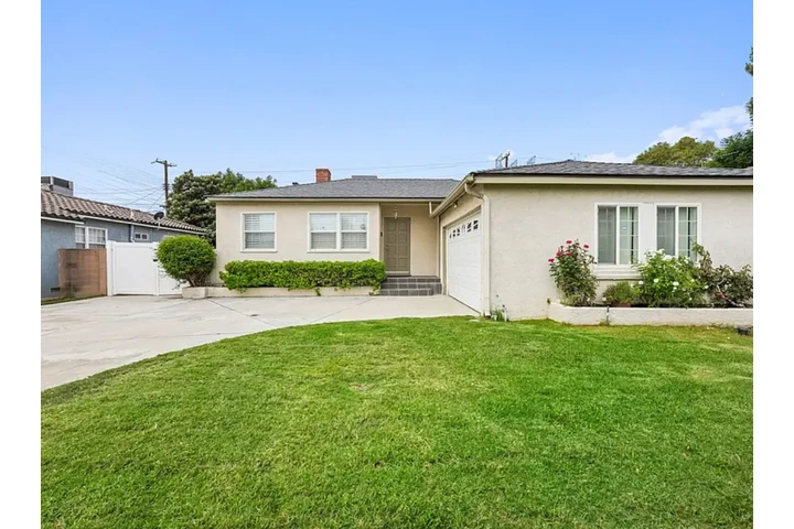 $2450 : 3Bed 2Bath Home in Los Angeles image 1