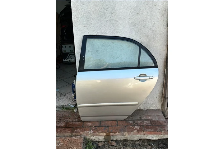 $500 : Corolla2003-2008 image 2