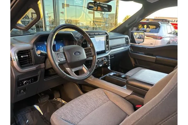 $39498 : Ford F-150 2024 4x4 XLT 4dr image 10