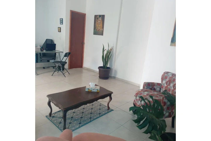 $6000 : SE RENTA OFICINA PEQUEÑA image 1