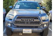 $25109 : Toyota Tacoma 2017 4x4 SR5 V thumbnail