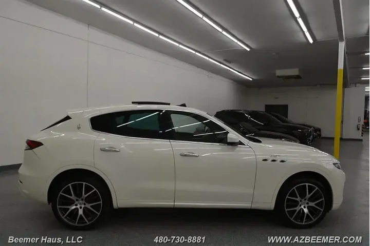 $27998 : Maserati Levante 2022 AWD GT image 8