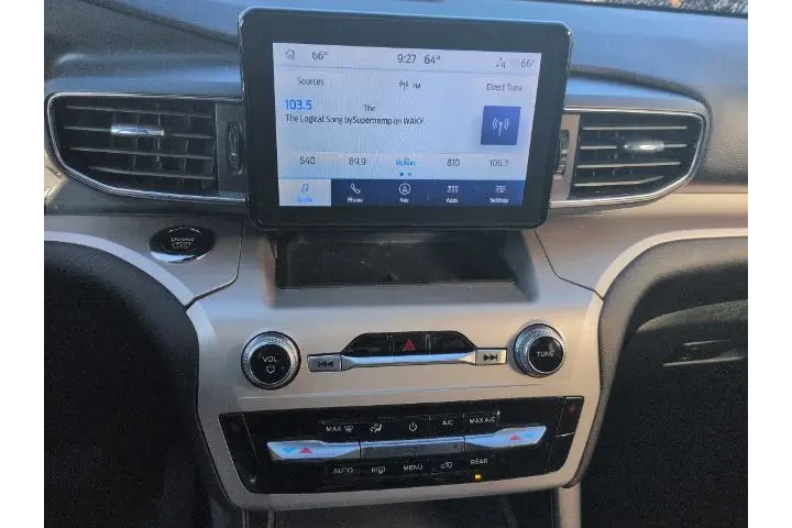 $39800 : Ford Explorer 2023 AWD XLT 4 image 10