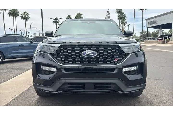 $35698 : Ford Explorer 2020 AWD ST 4d image 3