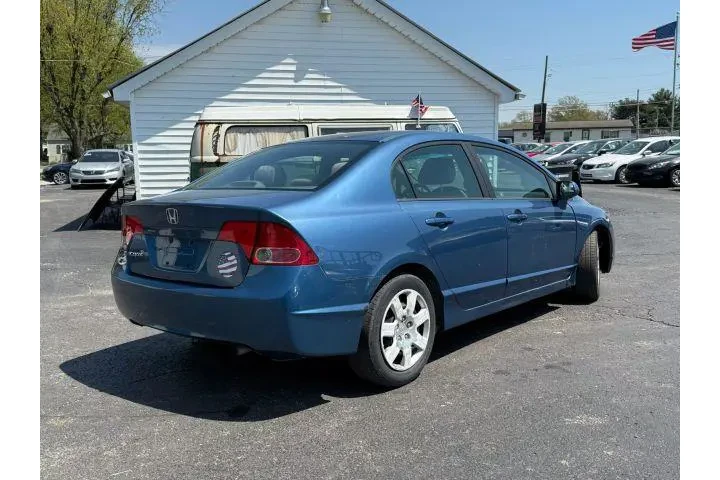 $4400 : Honda Civic 2008 LX 4dr Seda image 2