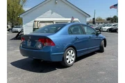 $4400 : Honda Civic 2008 LX 4dr Seda thumbnail
