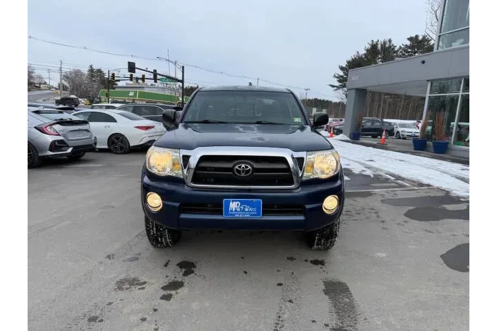 $17999 : 2007 Tacoma V6 image 3