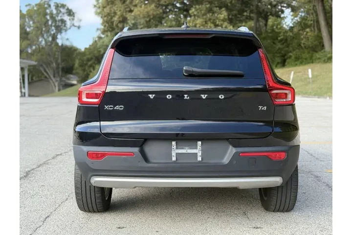 $16999 : 2021 XC40 T4 Momentum image 8