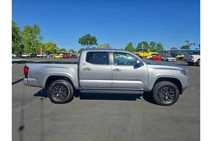 $39995 : Toyota Tacoma 2023 4x4 TRD P image 3