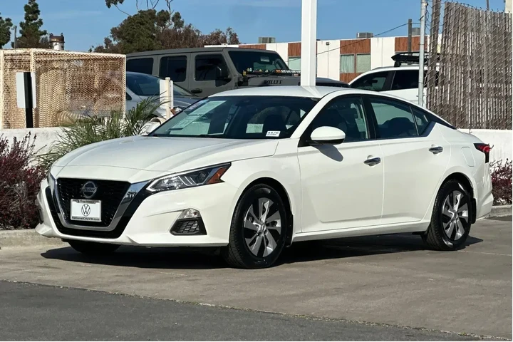 $16900 : Nissan Altima 2021 2.5 S 4dr image 8
