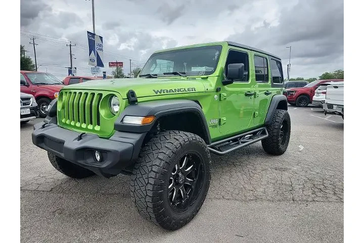 $30998 : Jeep Wrangler Unlimited 2018 image 7
