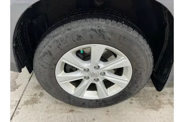 $12999 : Toyota Highlander 2012 AWD S image 7