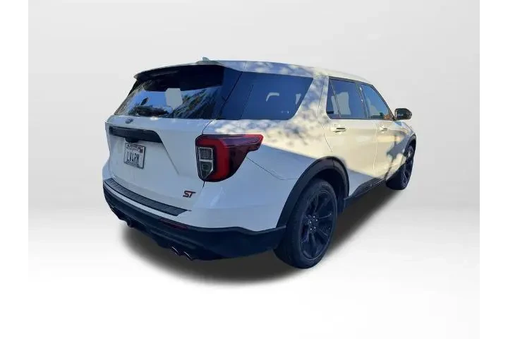 $34376 : Ford Explorer 2022 AWD ST 4d image 4