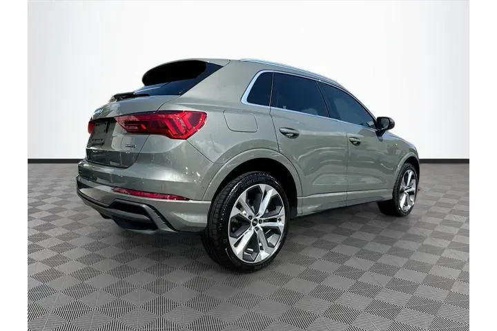 $21345 : Audi Q3 2021 AWD quattro S l image 6