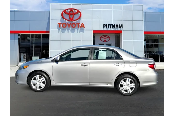$13988 : Toyota Corolla 2012 S 4dr Se image 7