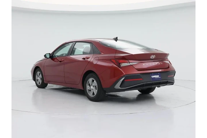 $21998 : Hyundai ELANTRA 2025 SE 4dr image 2