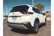 $17997 : Nissan Rogue 2023 SV 4dr Cro thumbnail