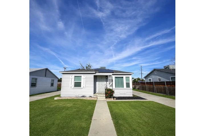 $1050 : Newly steel freshly painted image 1