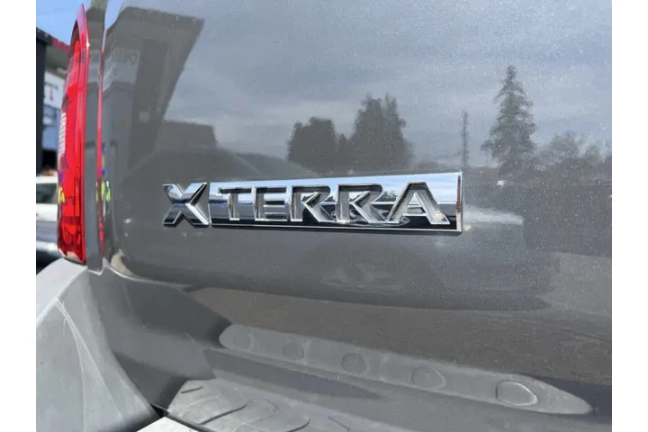 $8450 : 2009 Xterra S image 8