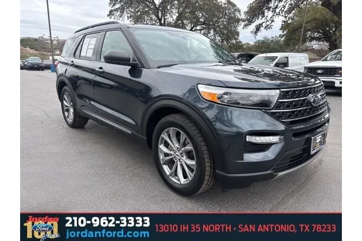 $26988 : Ford Explorer 2023 XLT 4dr S image 1