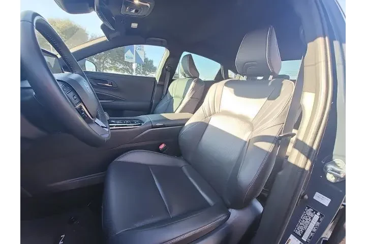 $35998 : Toyota Crown 2025 AWD XLE 4d image 7