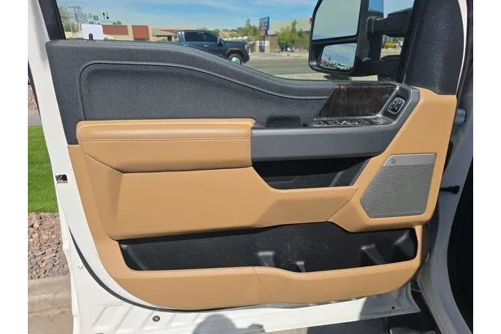 $37999 : Ford F-150 2022 4x4 Platinum image 6