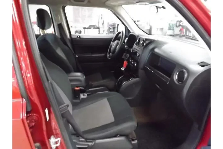 $9985 : Jeep Patriot 2014 4x4 Sport image 8