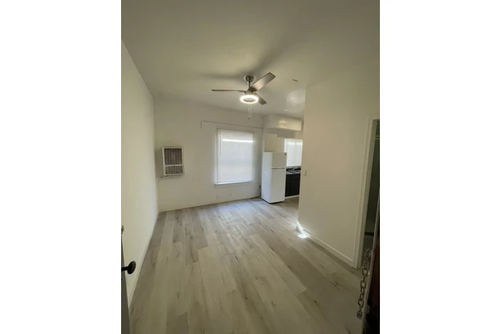$900 : ¡SE RENTA APT 1 DE 1 RECAMARA! image 1