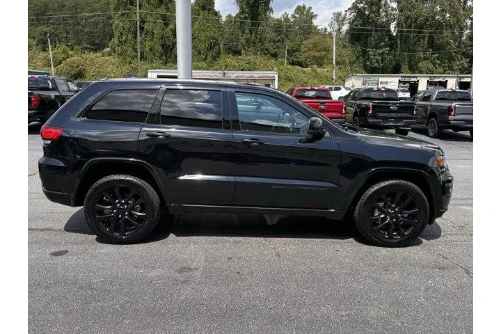 $24357 : Jeep Grand Cherokee 2021 4x4 image 5