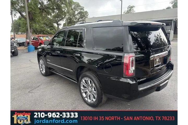 $19792 : GMC Yukon 2015 4x4 Denali 4d image 5