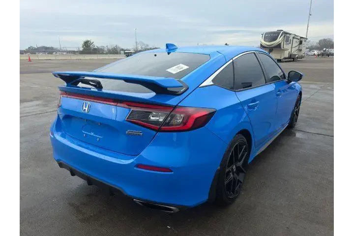 $28988 : Honda Civic 2024 Sport Touri image 2