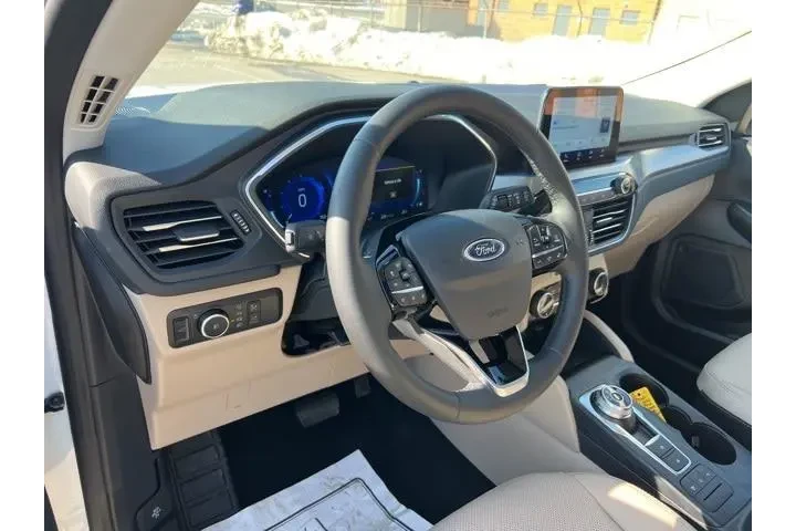$24999 : Ford Escape 2022 AWD Titaniu image 7