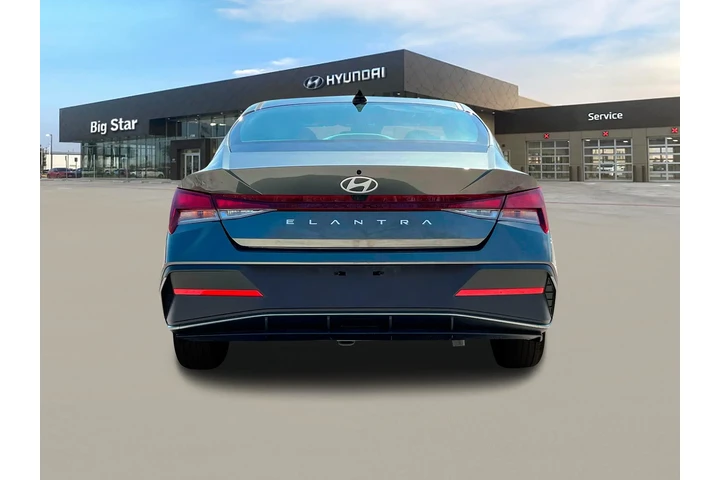 $22013 : Hyundai ELANTRA 2024 SEL 4dr image 6