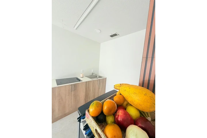 $1200 : Rento Estudio image 7