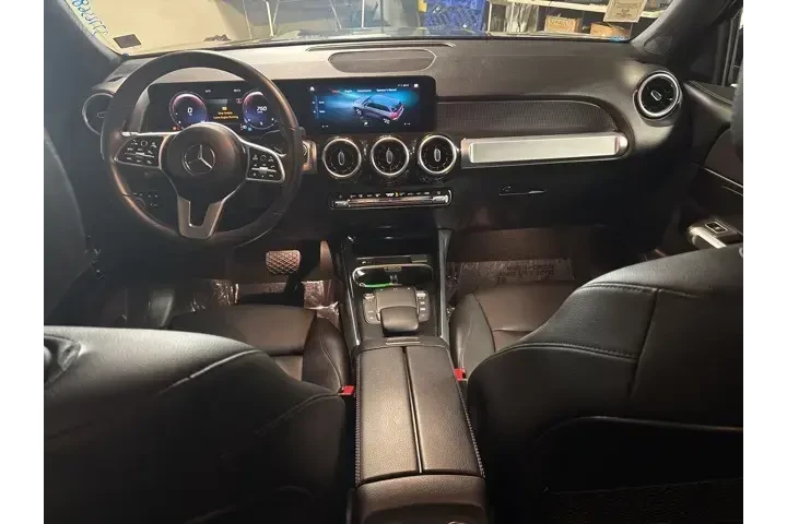 $28777 : Mercedes-Benz GLB 2022 GLB 2 image 10