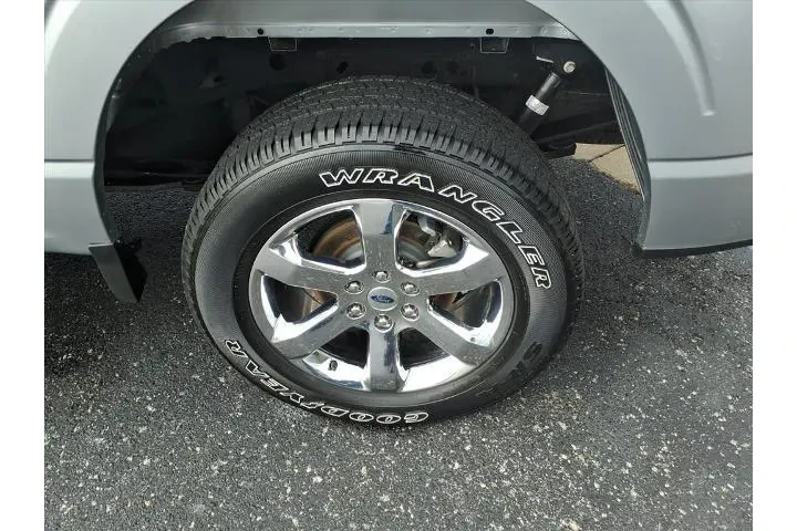 $35967 : Ford F-150 2021 4x4 XLT 4dr image 6