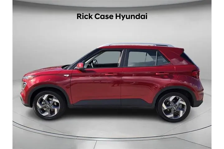 $24894 : Hyundai VENUE 2025 Limited 4 image 2