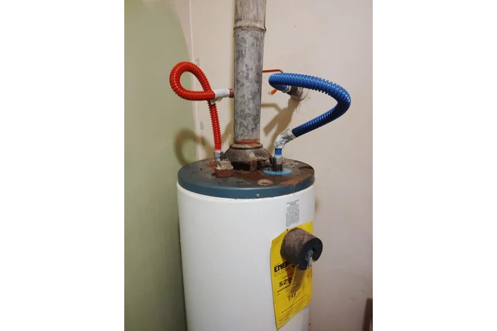 Calidad buen servicio plomero image 2