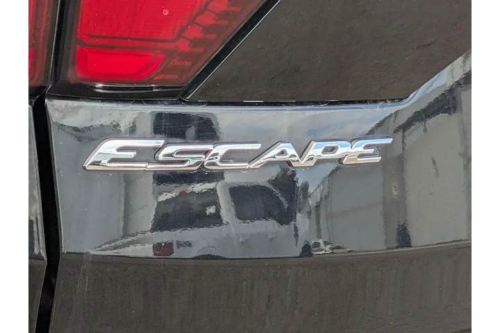 $11149 : Ford Escape 2019 SE 4dr SUV image 10