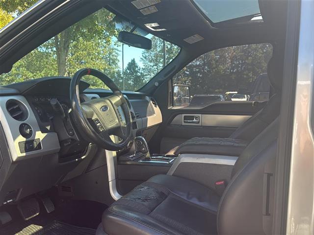 $28000 : PRE-OWNED 2012 FORD F-150 SVT image 6