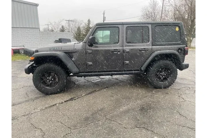 $36485 : Jeep Wrangler 2024 4x4 Sport image 2