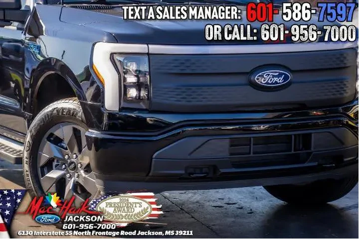 $39995 : Ford F-150 Lightning 2024 AW image 3